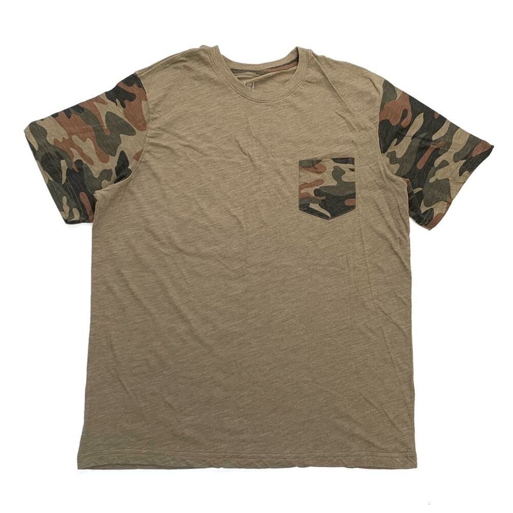 Camo Contrast Tee Shirt